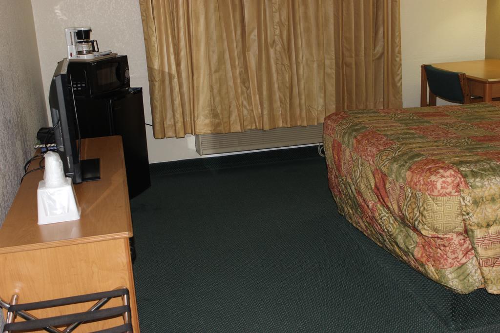 Americas Best Value Inn Γκραντ Φορκς Εξωτερικό φωτογραφία